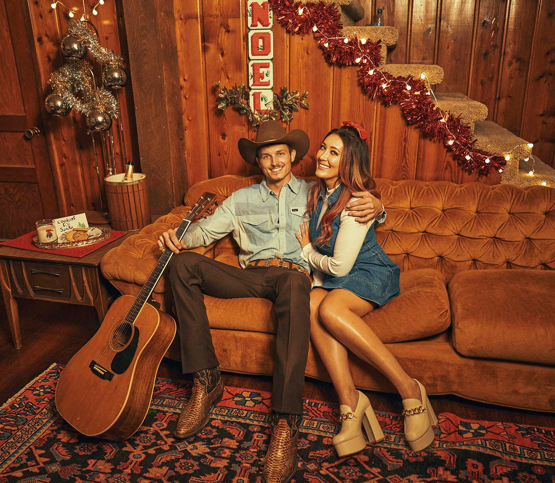 Country Newcomer Spencer Hatcher Partners With Aubrie Sellers for Loved-Up Holiday Duet, ‘Mr. and Mrs. Santa Claus’